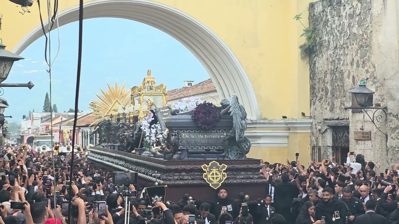 La Sollevazione Di Cristo | Sepultado Escuela de Cristo por Arco de Santa Catalina | Noviembre 2025