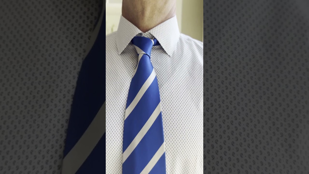Step Up Your Dress Shirt Game With The Semi-Spread Collar! A full Spread&nbsp;Collar&nbsp;is not versatile.