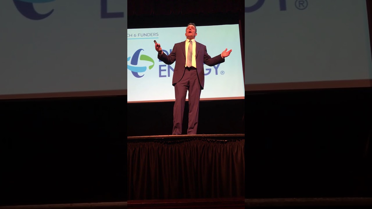 Governor Bevin Visits NKY UpTech 6 Demo Day