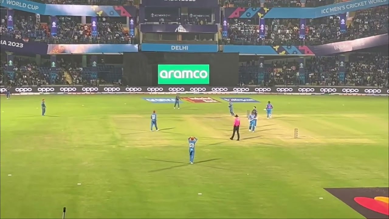 Virat Kohli vs Naveen-ul-Haq Battle in World Cup #indvsafg #viratkohli #naveenulhaq #battle
