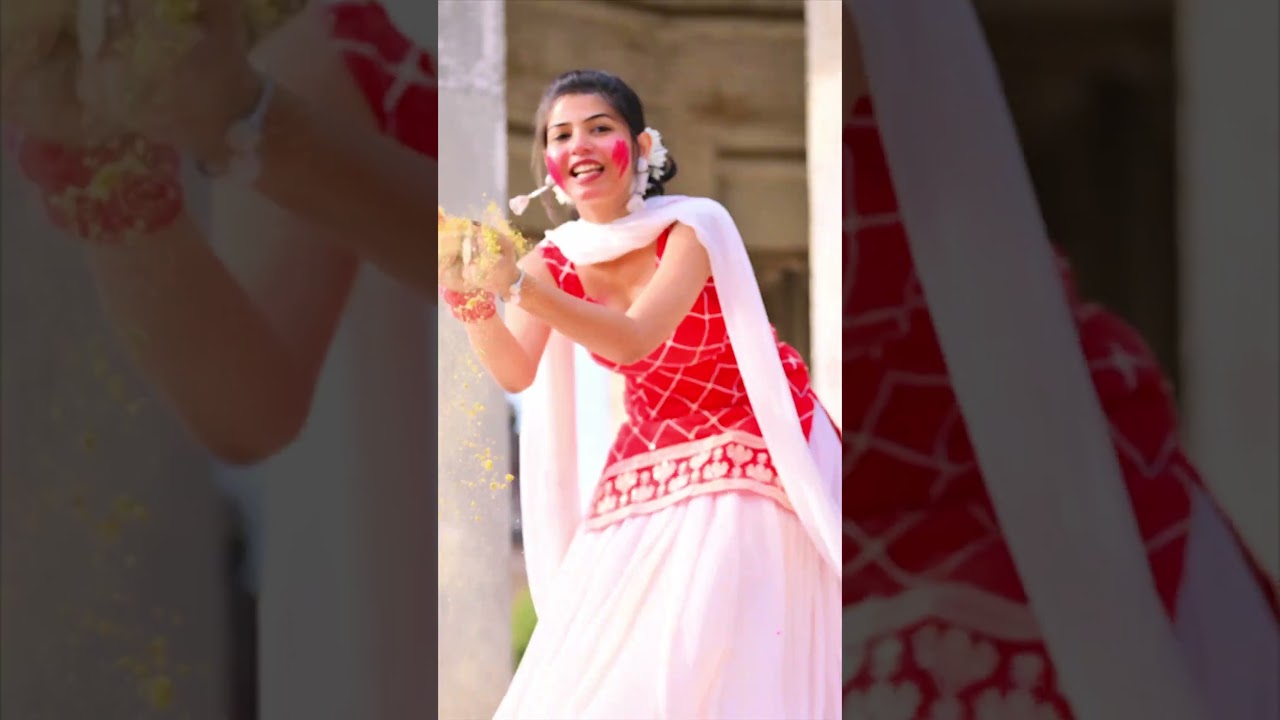 Ab btao aogy holi khelne?? 😅❤️  #vlogchannel #love #holisongs #holivibes #holispecial #indianlook