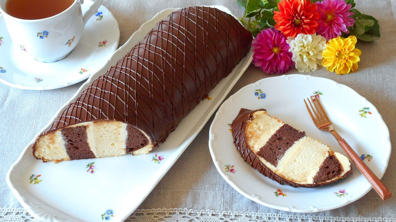 Metrový koláč podľa osvedčeného receptu. /LiViera Desserts/
