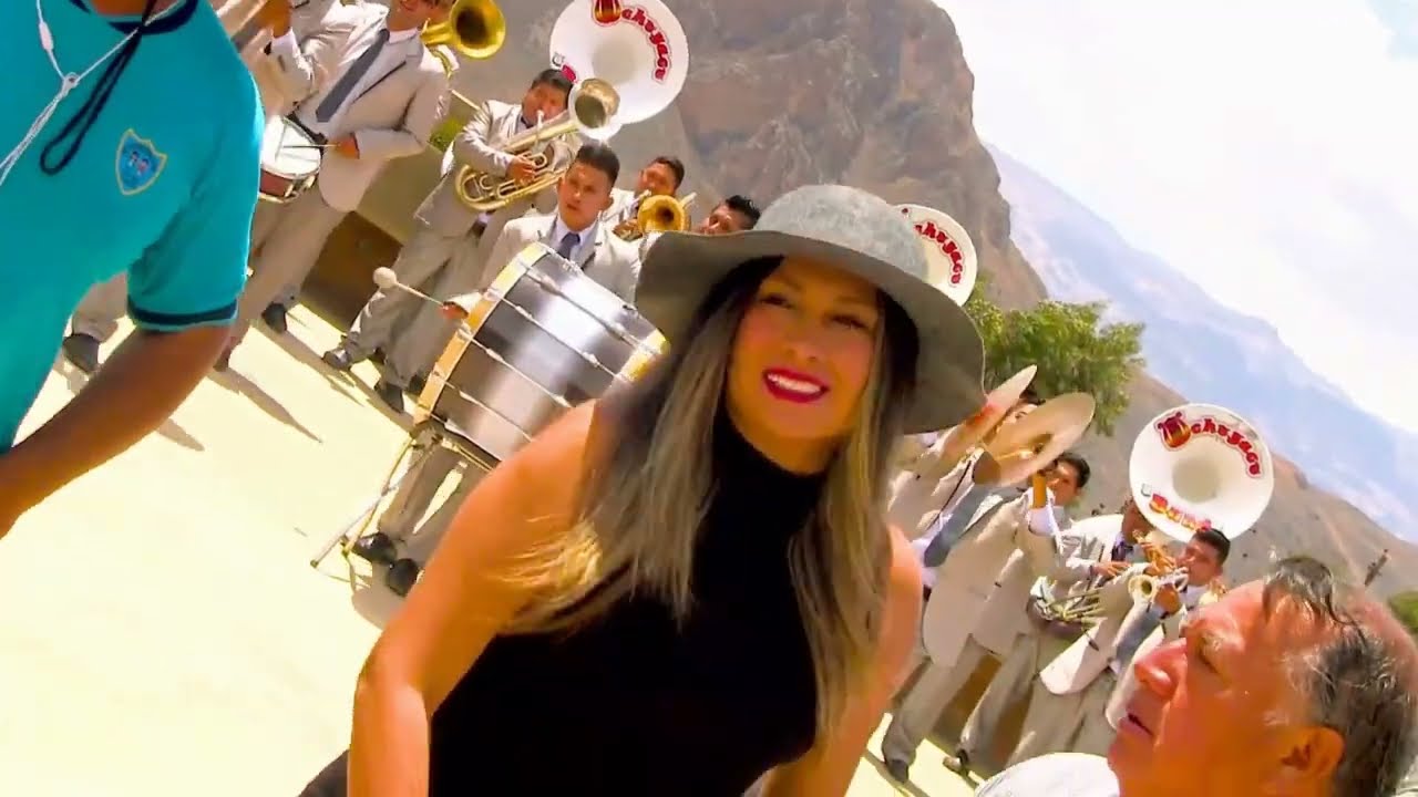 Banda Show Creación UCHUYACU - MIX SACRAMENTO Estoy Llorando, Una miradita.