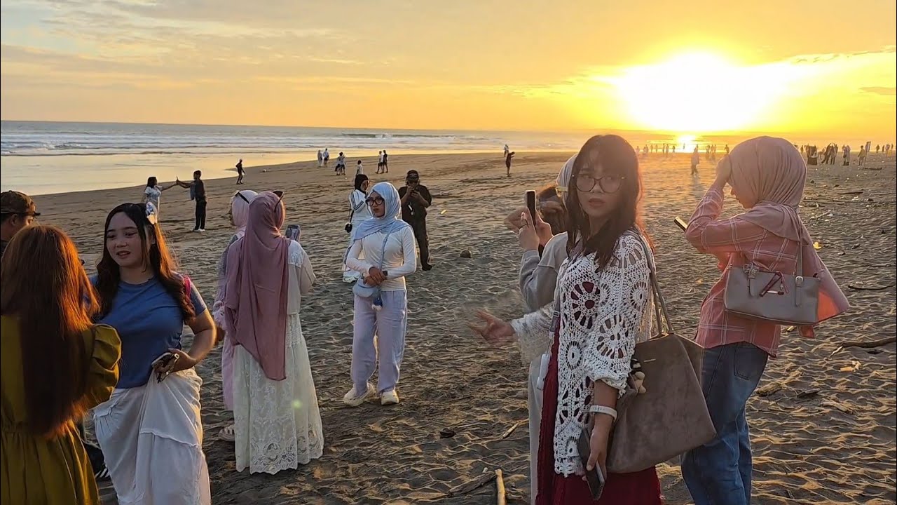 Part 7. SERU BANGET NIH‼️GADIS DAN JANDA DESA MENIKMATI SUNSET DI PANGANDARAN