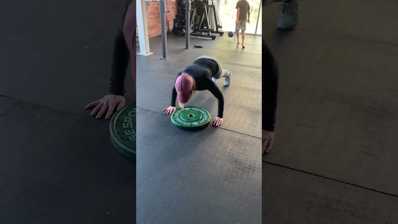 Plyo plate push up