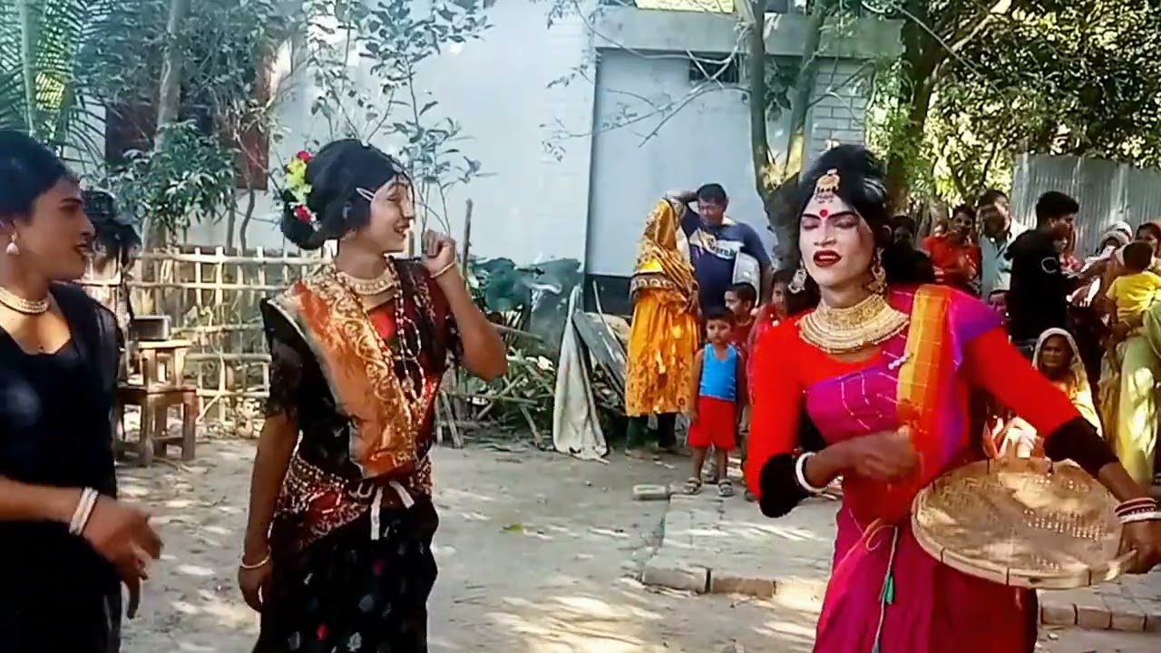 ইউটিউবে ঝর তুলা বিয়ের গীত । ডালা ডালা পান ডালা গো । রাব্বির গান