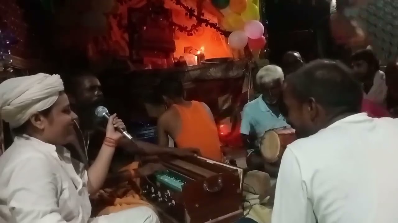 बजे आनंद बधाइयां गोकुलम ####अवधी#### भजन