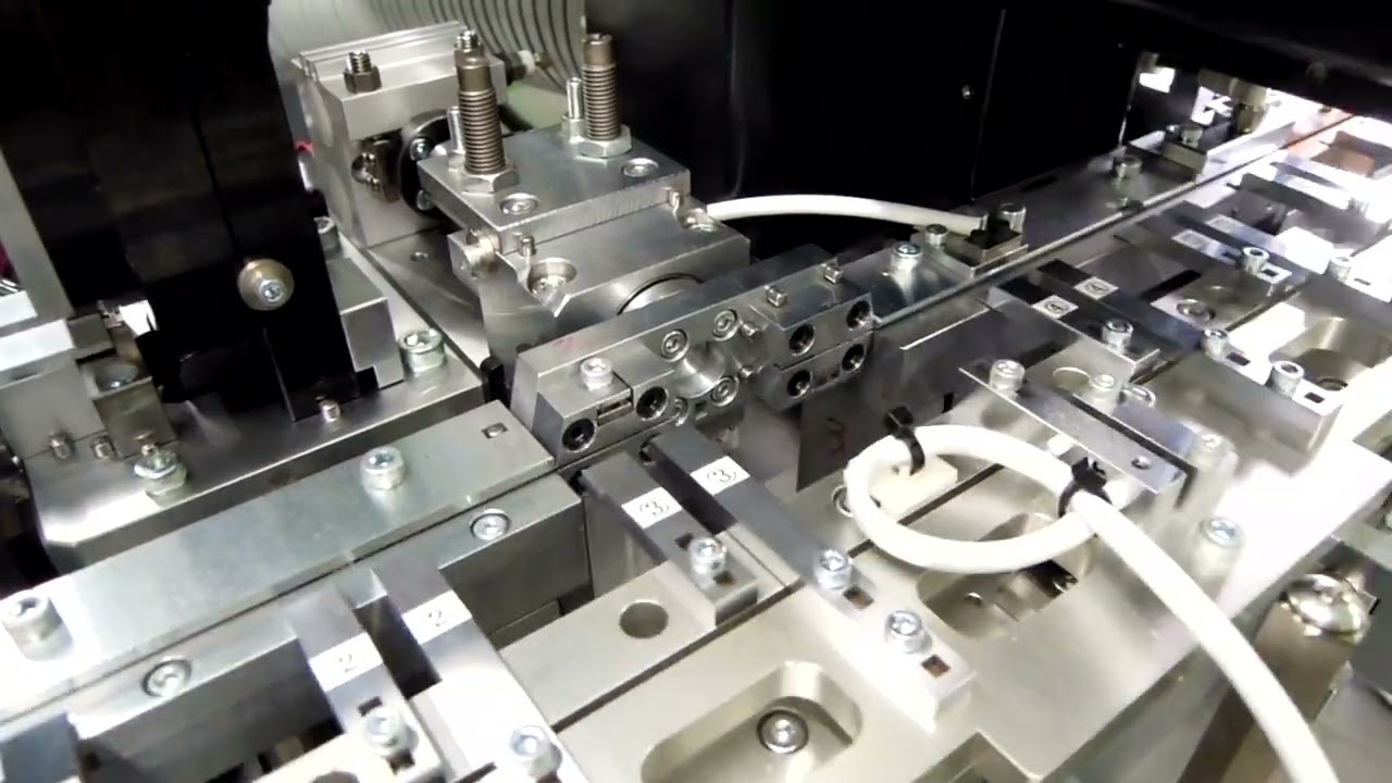 FPC対基板コネクタ自動機【Automatic machine Tie bar cutting, inspection and packing for FPC to Board connector】