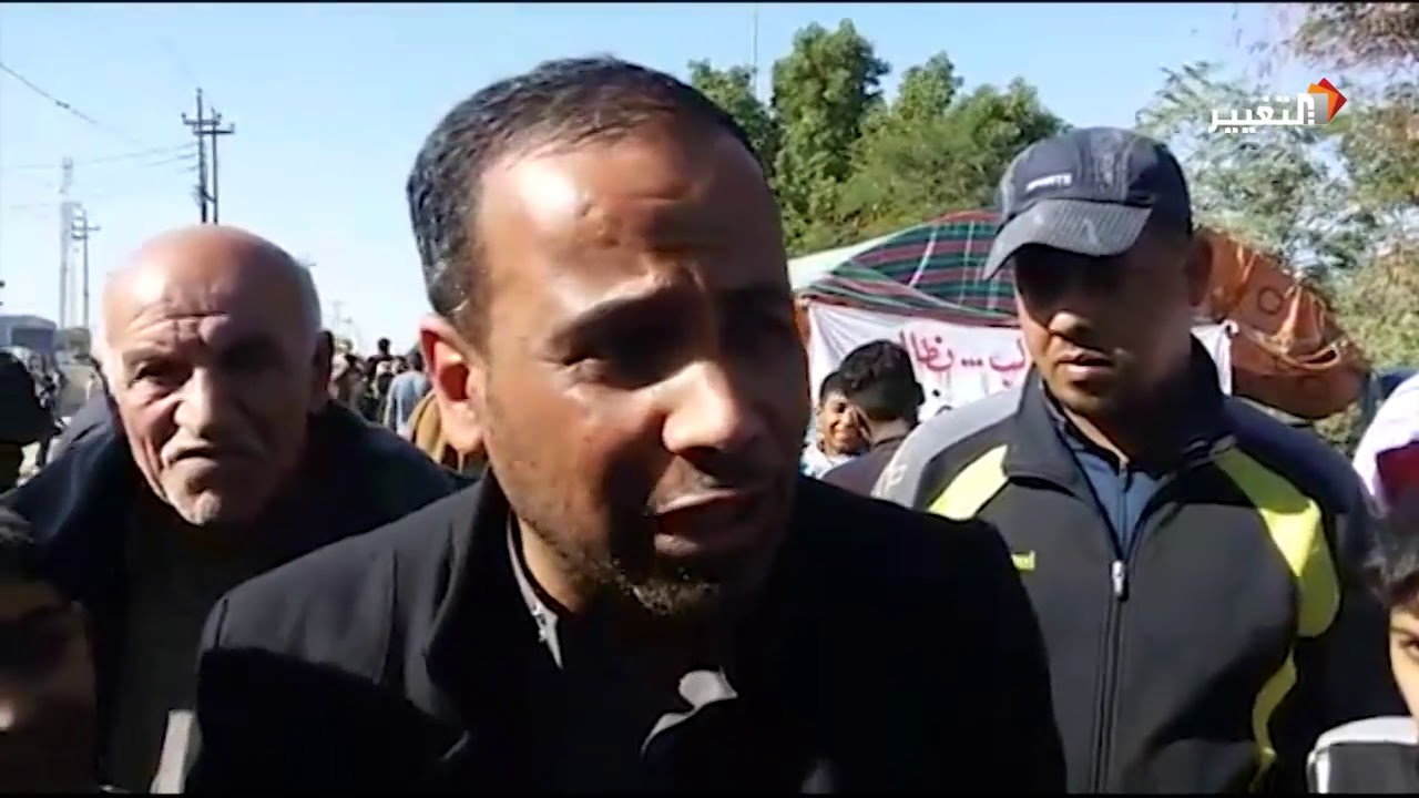اهالي ناحية الحمزة الغربي في بابل يتظاهرون ضد الفساد