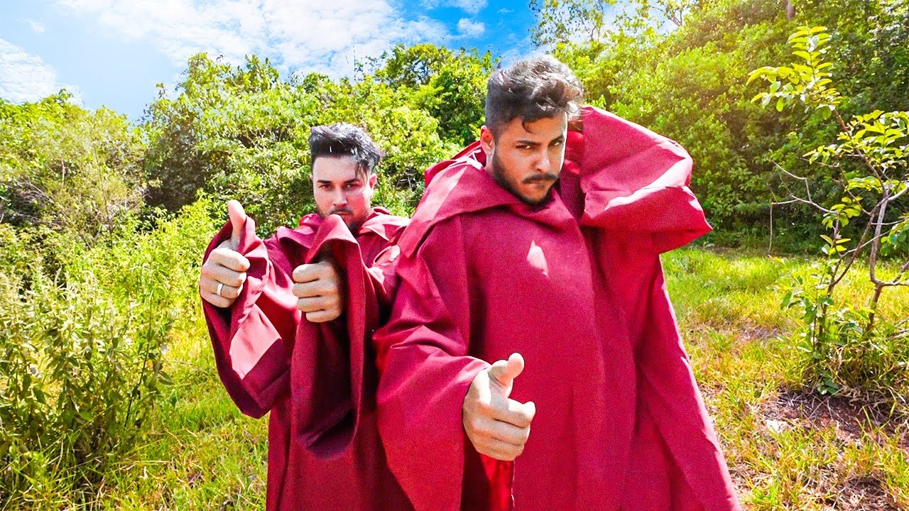 ME VESTI IGUAL A SEITA DO VELHO SATANICO E ENTREI NA TRILHA COM ELES