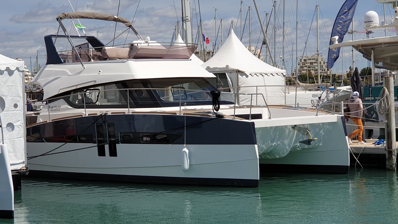 Aventura 10 - Worlds Cheapest Power Catamaran 2019!