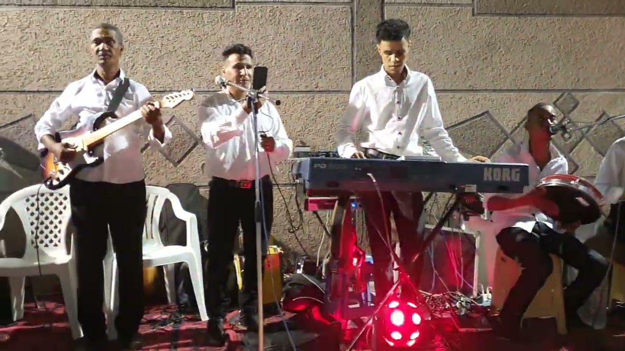 قصرة شاخدة......🎹 اوركسترا عنتر مع امين بوطهري🕺#البلدي #الراشيدية #ارفود #errachidia