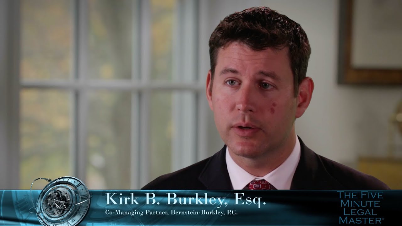 The Five Minute Legal Master: Assumption or Rejection of Executory Contracts