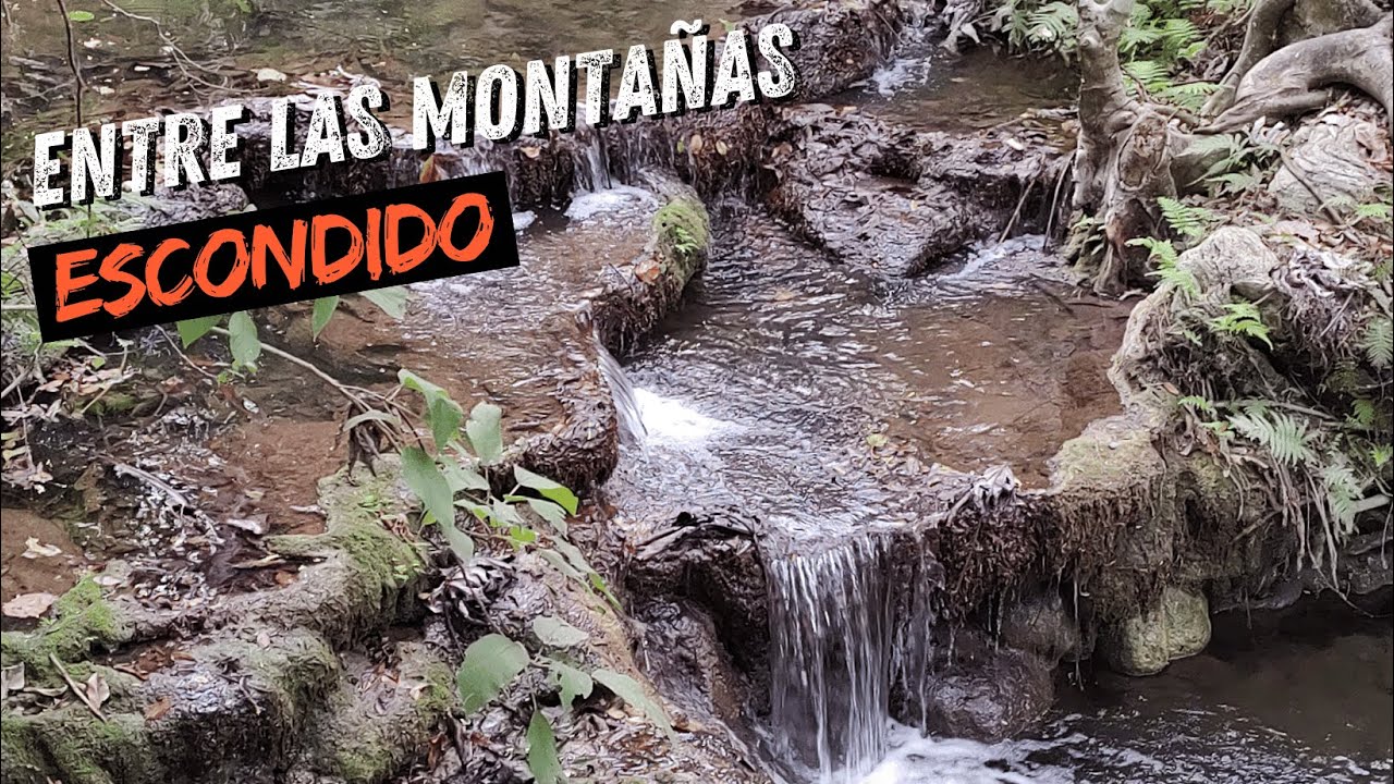 Rio Oculto de Agua Cristalina con Formas Extrañas