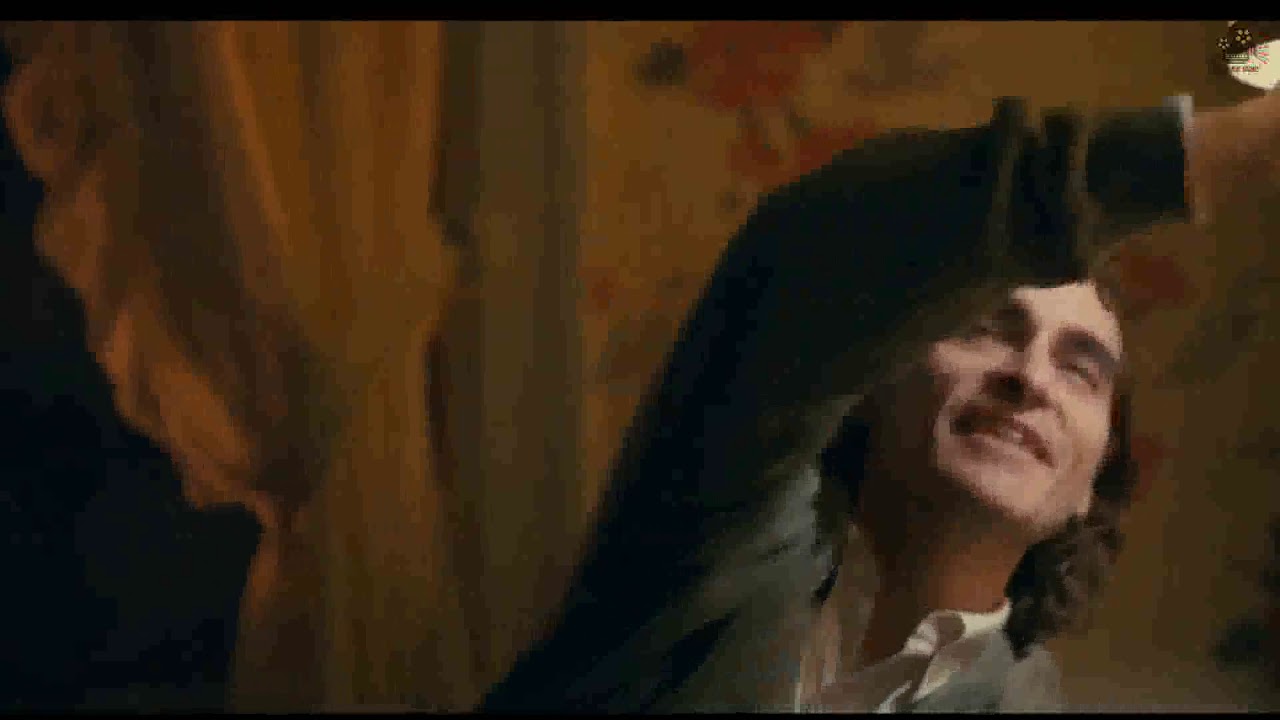 Joker 2019 &ndash; Arthur Returns Home To Penny  Arthur Gets Off The Bus Scene  Movie Clip