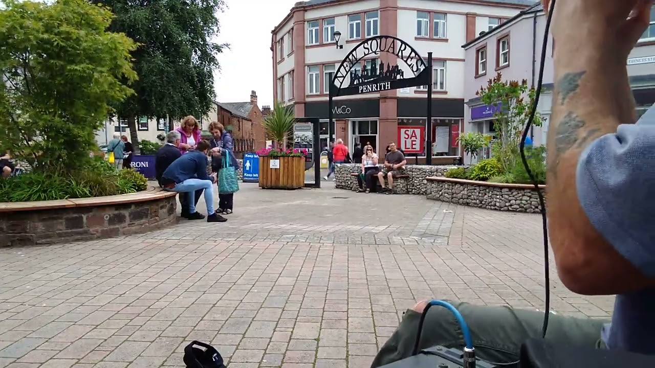 Penrith busker Cotton Eye Joe