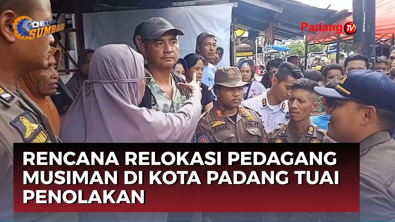 Pedagang Musiman Tolak Relokasi di Kawasan Pasar Baru Kota Padang