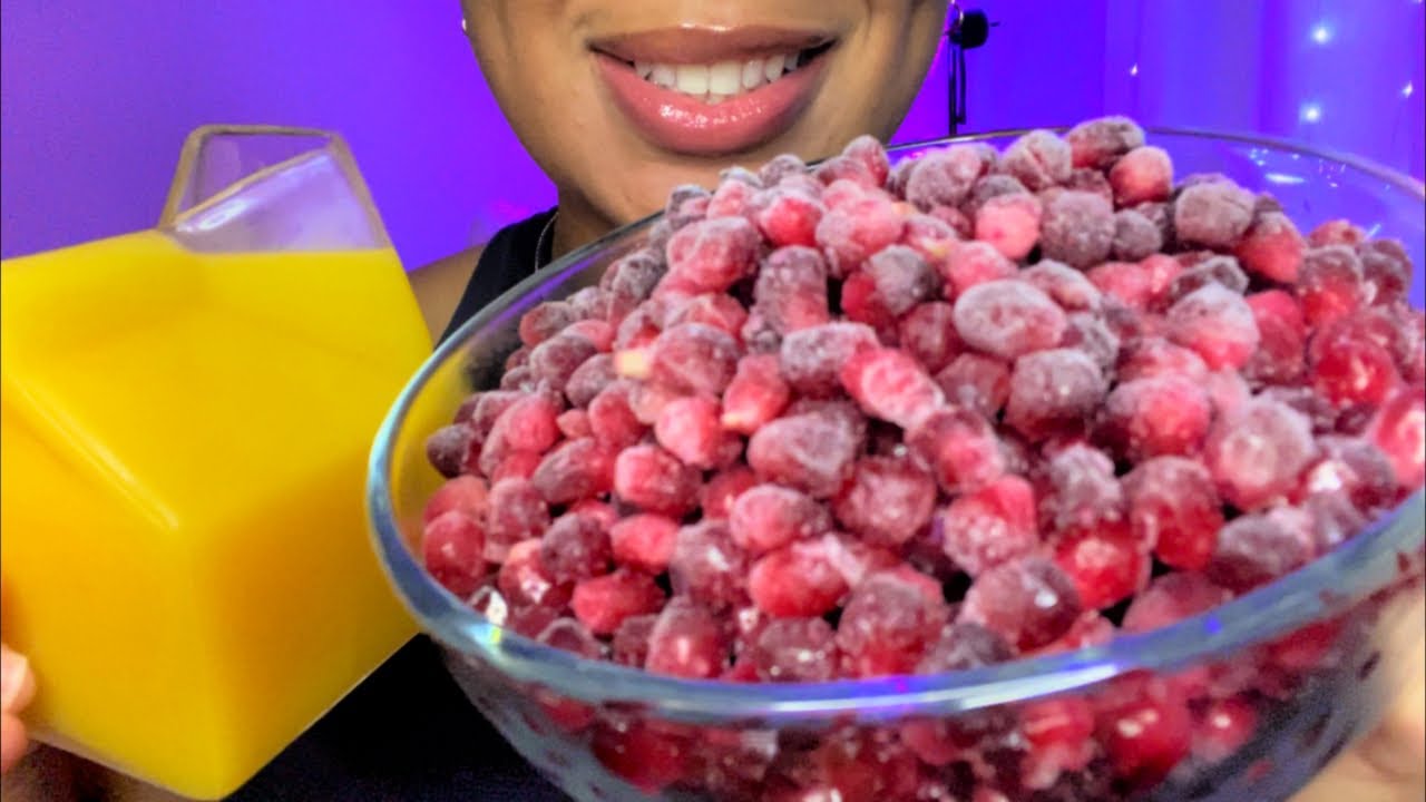 ASMR | Eating Frozen Pomegranate & Orange Juice 🍊