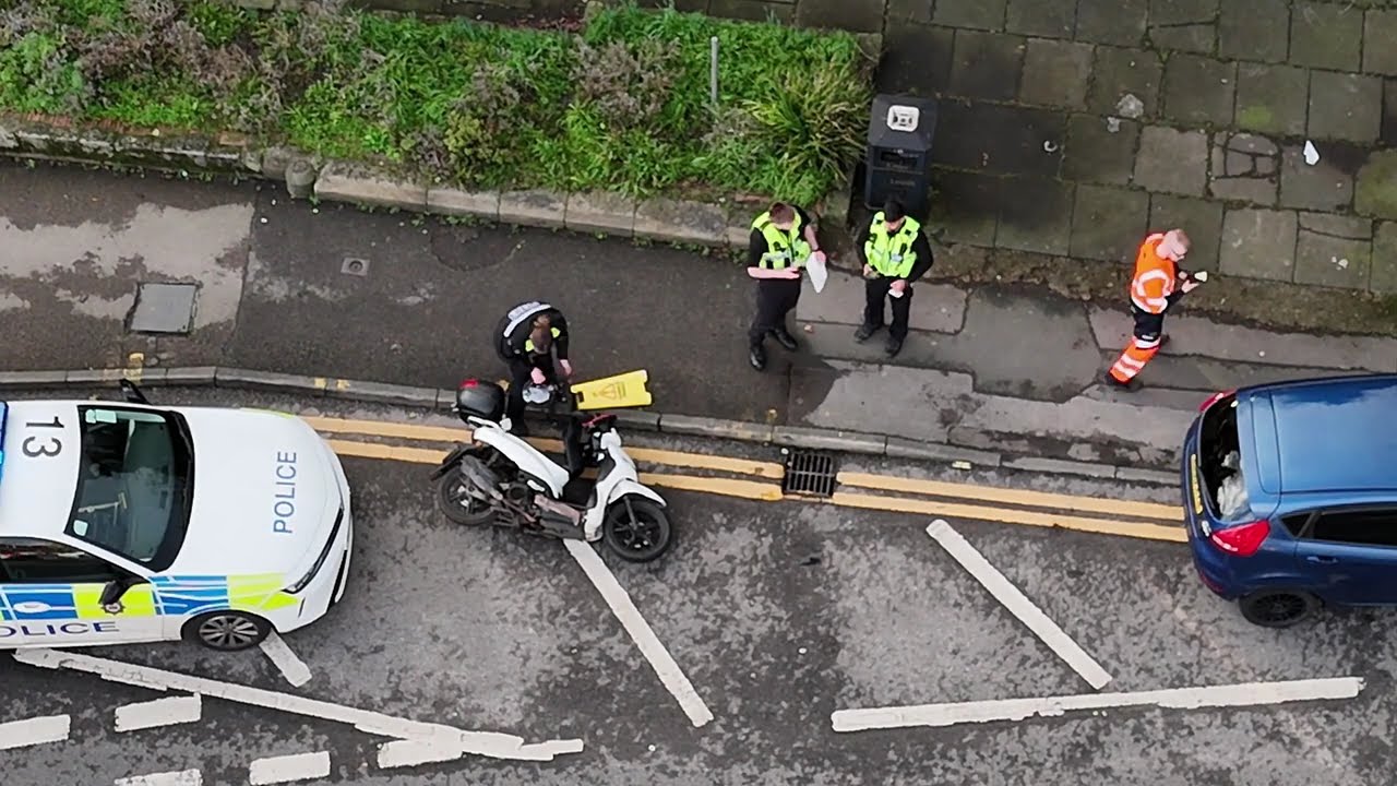 Police Impounding Vehicles in Leeds!  👮‍♂️🚔🔒