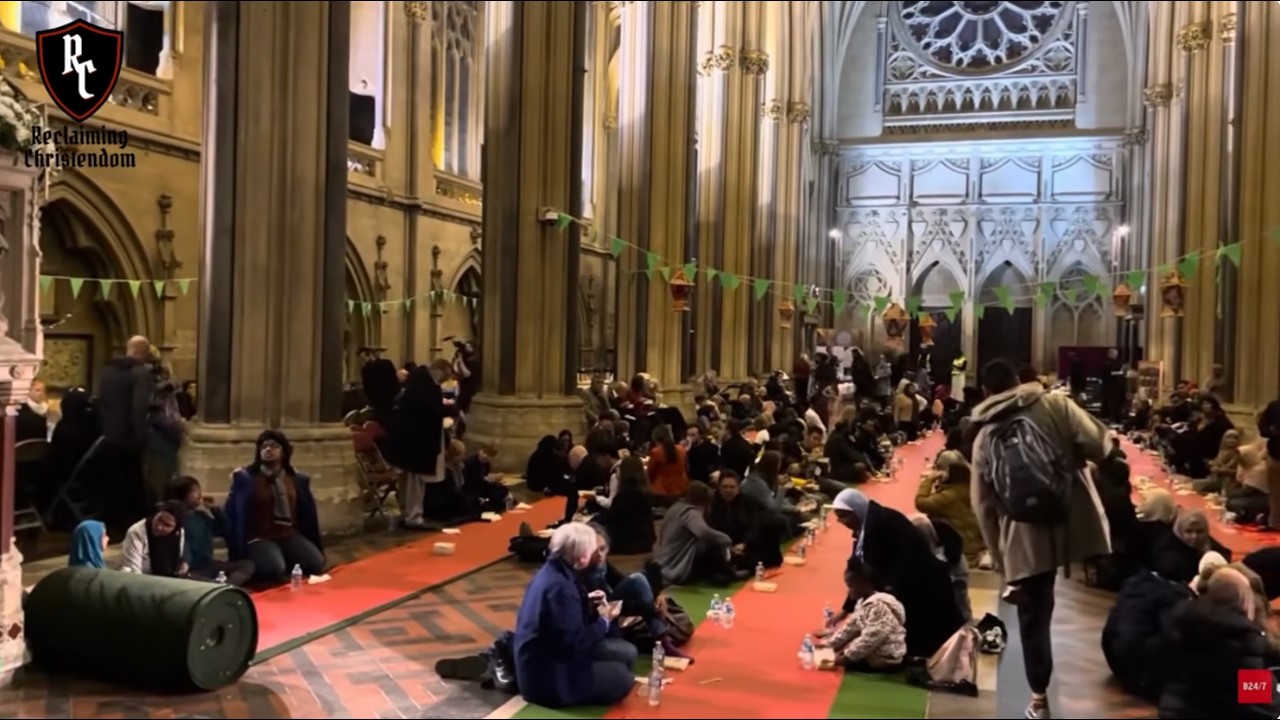 Собор, обращение в христианство и подчинение Рамадану.