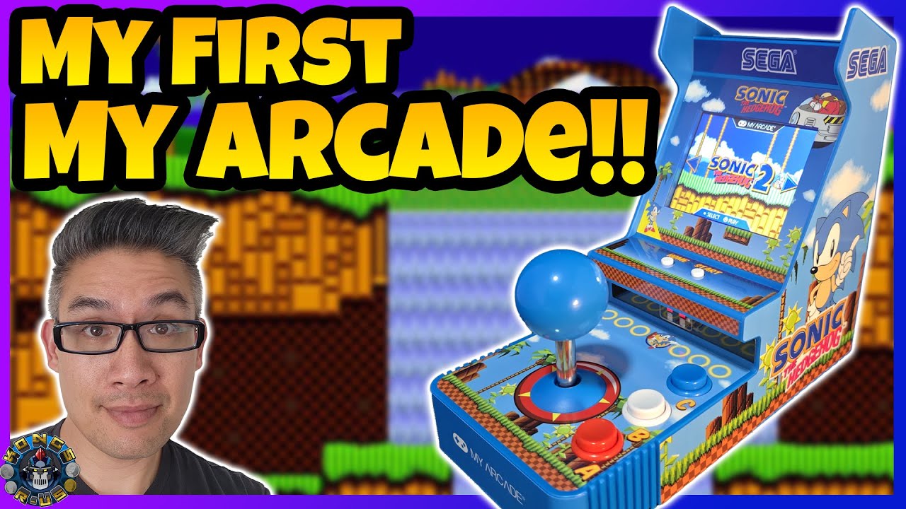 Подробный обзор аркадной игры Sonic the Hedghog с использованием джойстика.