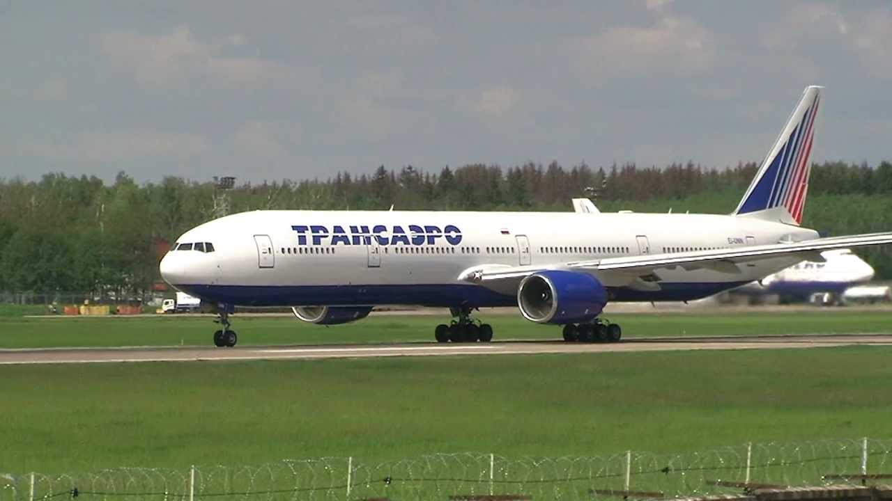 Domodedovo, Boeing 777-300 trent 800  Transaero take-off.