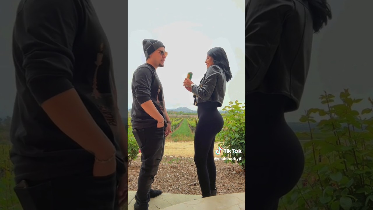#JackieHernandez con su novio de tragos
