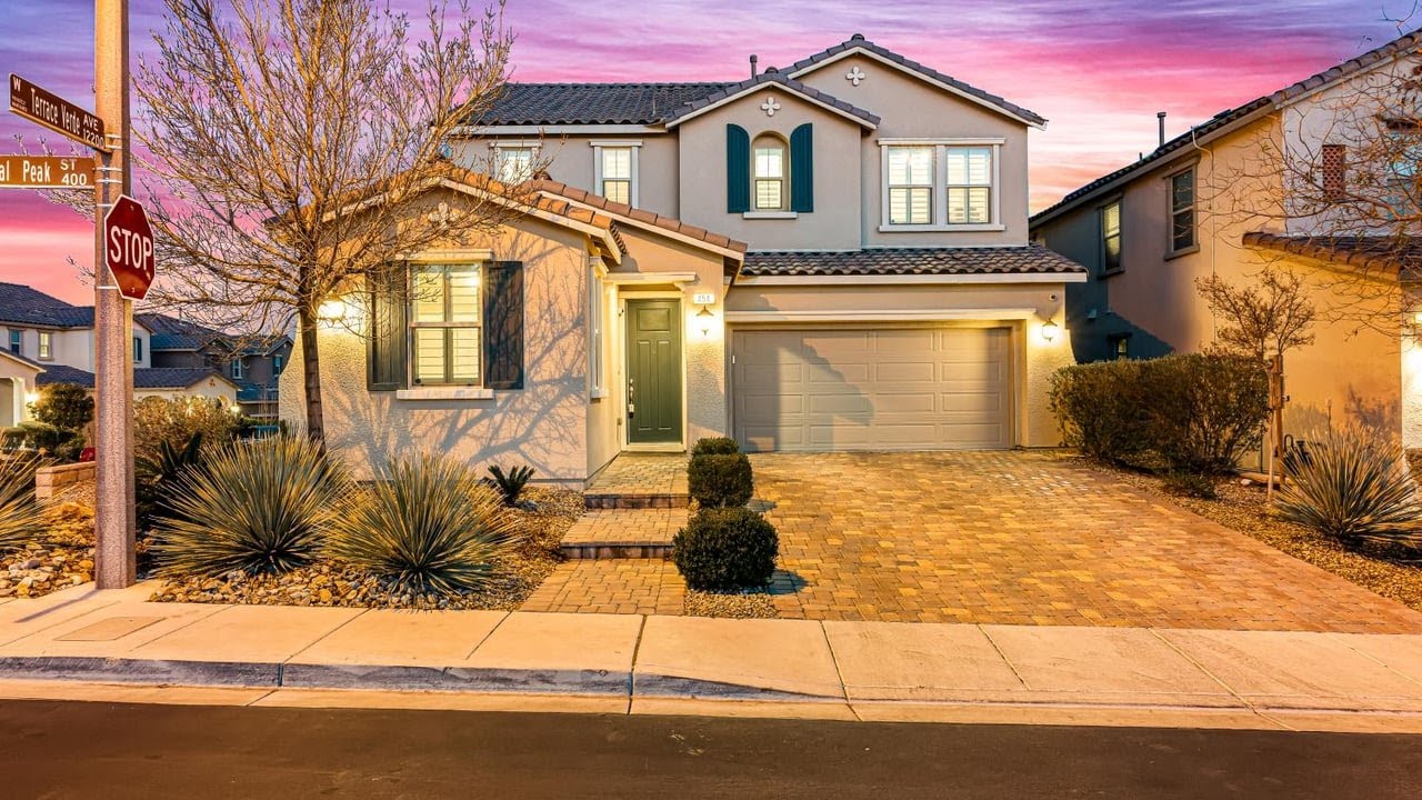 454 Cabral Peak St, Las Vegas, NV