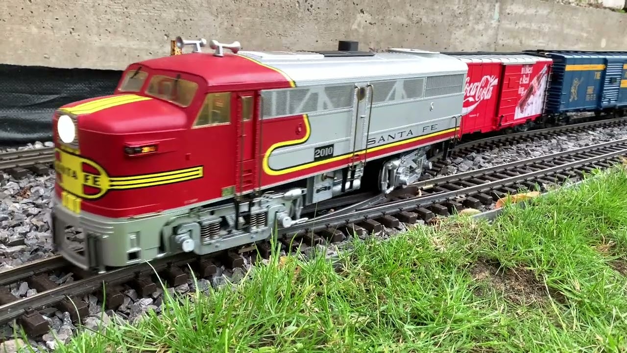 G Scale Garden Trains with a Rio Grande Passenger train and Santa Fe Box Freight train Run