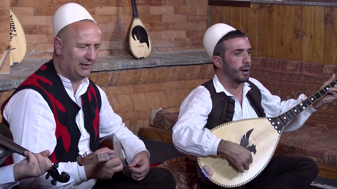 XENI & SINANI - Tahir Meha s'njeh dorëzimin