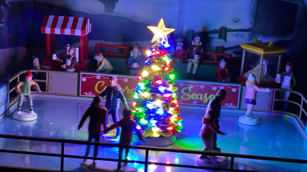 Lemax Outdoor Skating Rink Review - New for 2021!