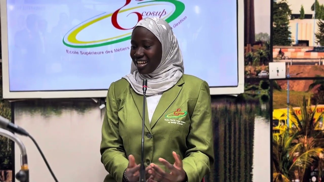 Enseignant Moussa Konaté : invité spécial du studio ECOSUP ALTERNANCE pour une émission exclusive
