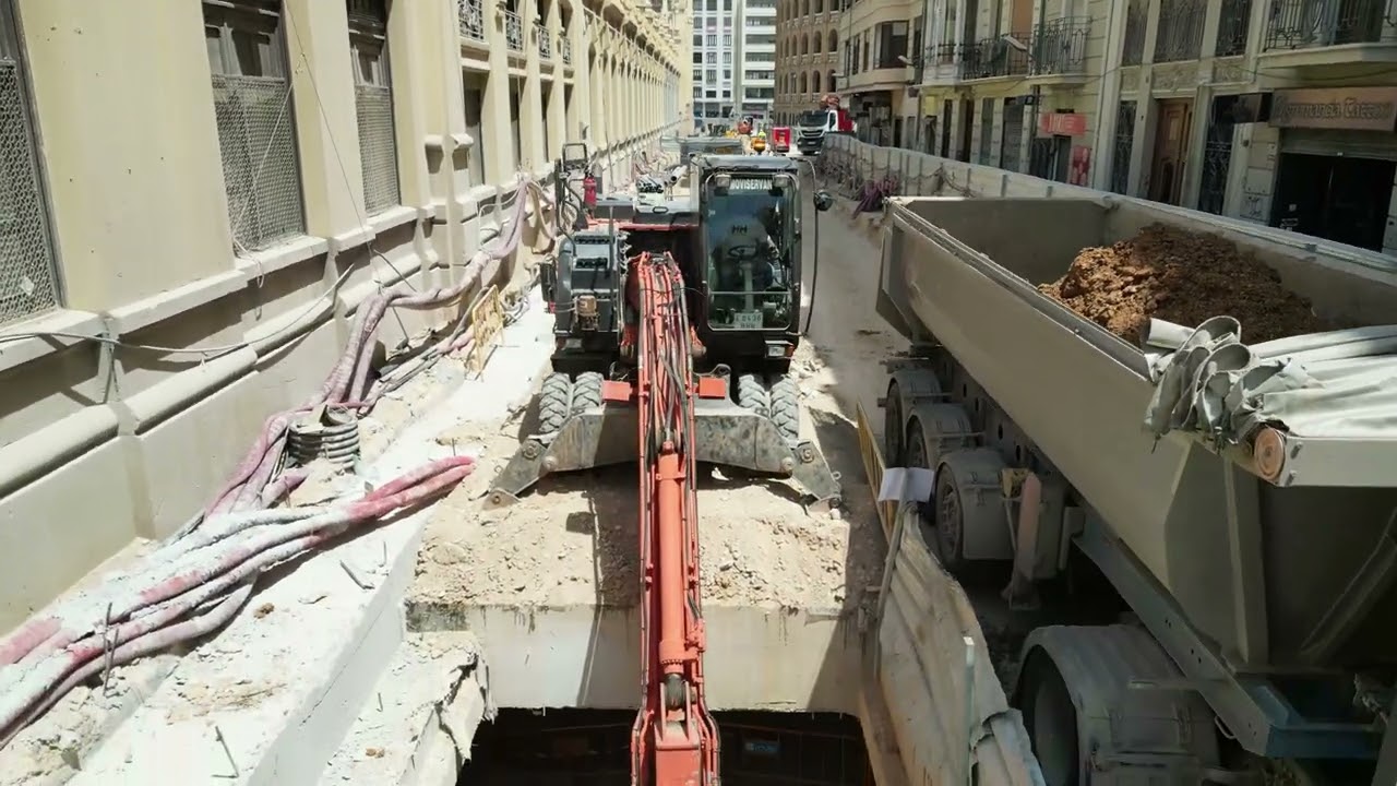 Construcción de la conexión peatonal entre las estaciones Alicante-Xátiva - L10 Metro Valencia