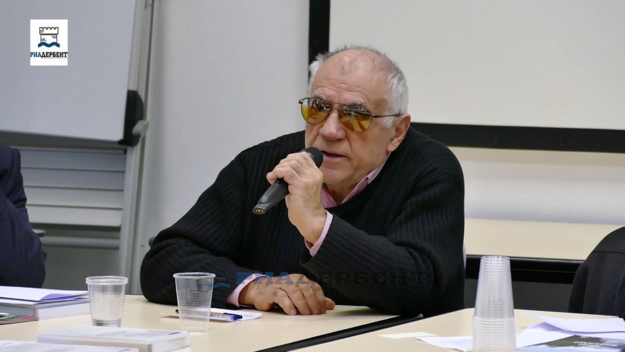 Ширвани Чалаев с болью и в стихах о гимне Дагестана