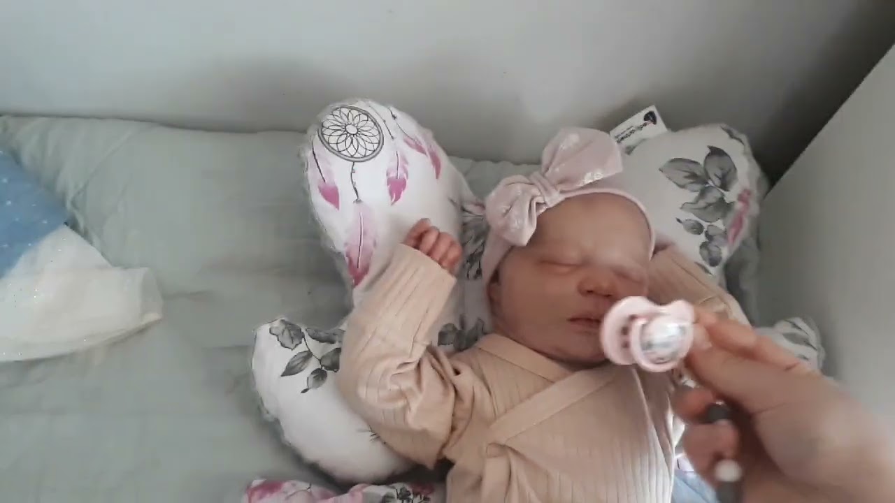 Wyprawka dla pierwszej Lali czyli co warto kupić na start/Doll Lifestyle