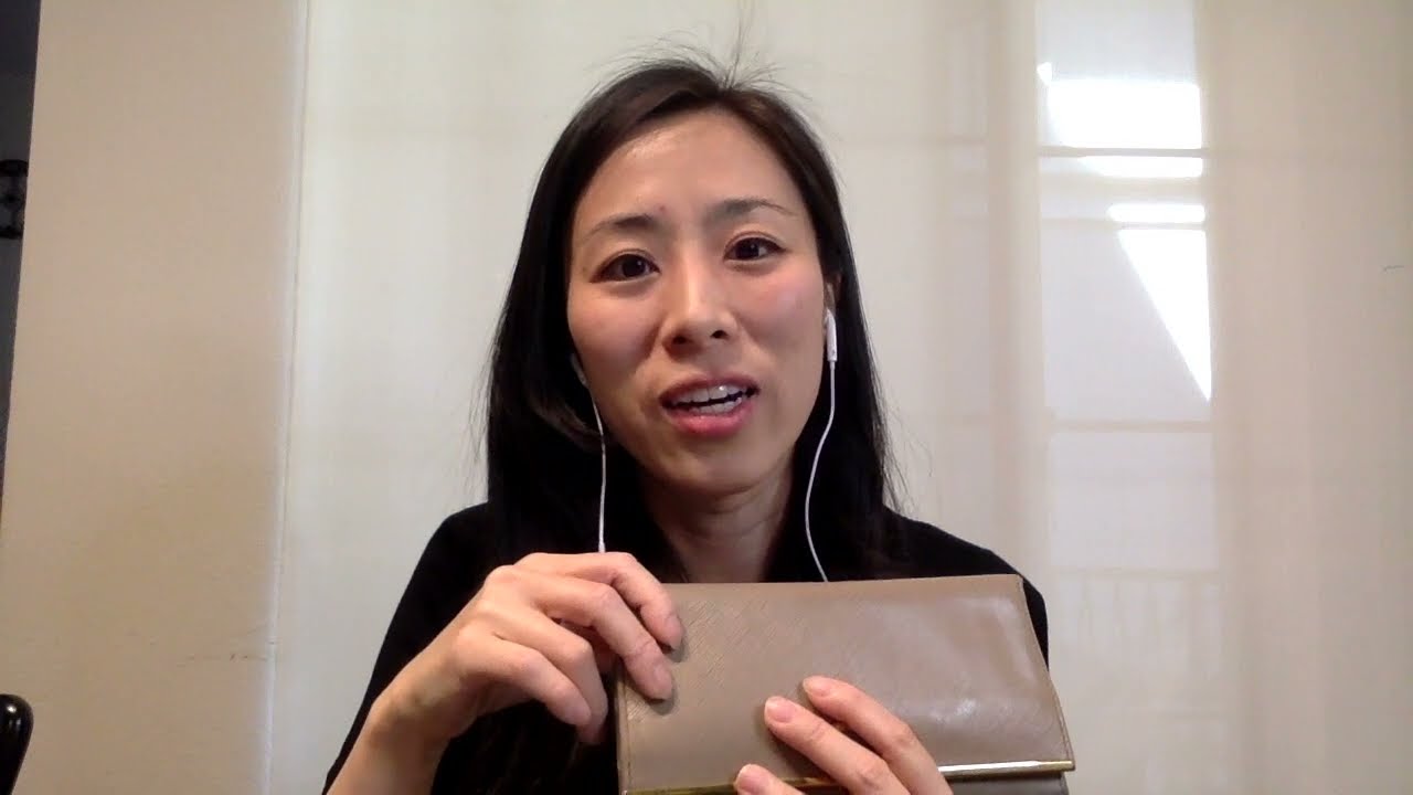 Product Review - Salvatore Ferragamo Ladies Wallet Part 1