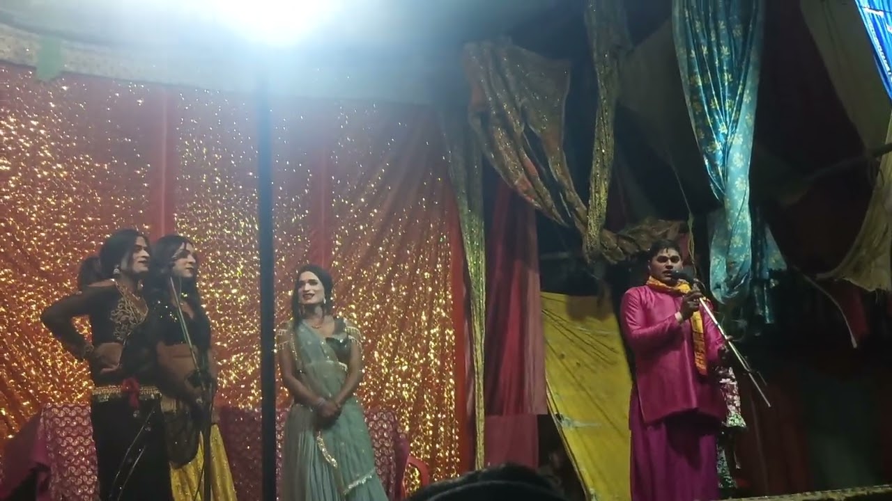 पुरानी धार्मिक रामलीला सुनील कुमार निराला पार्टी जोकर जोकर की कॉमेडी डांसर के साथ