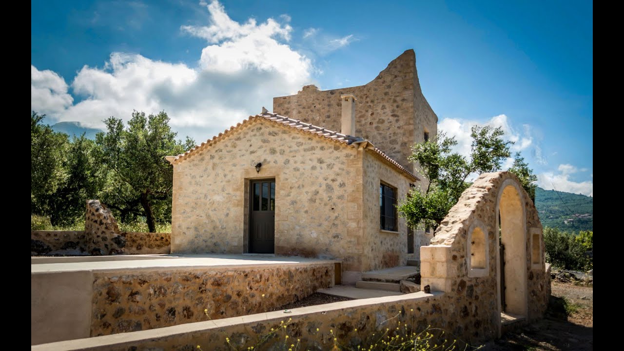 For sale a new build house with modern design close to Agios Nikolaos, Mani, Peloponnese, Greece
