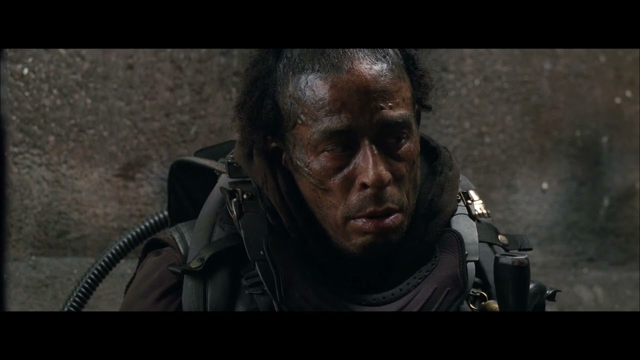 scene from Pandorum, a 2009 science fiction horror film