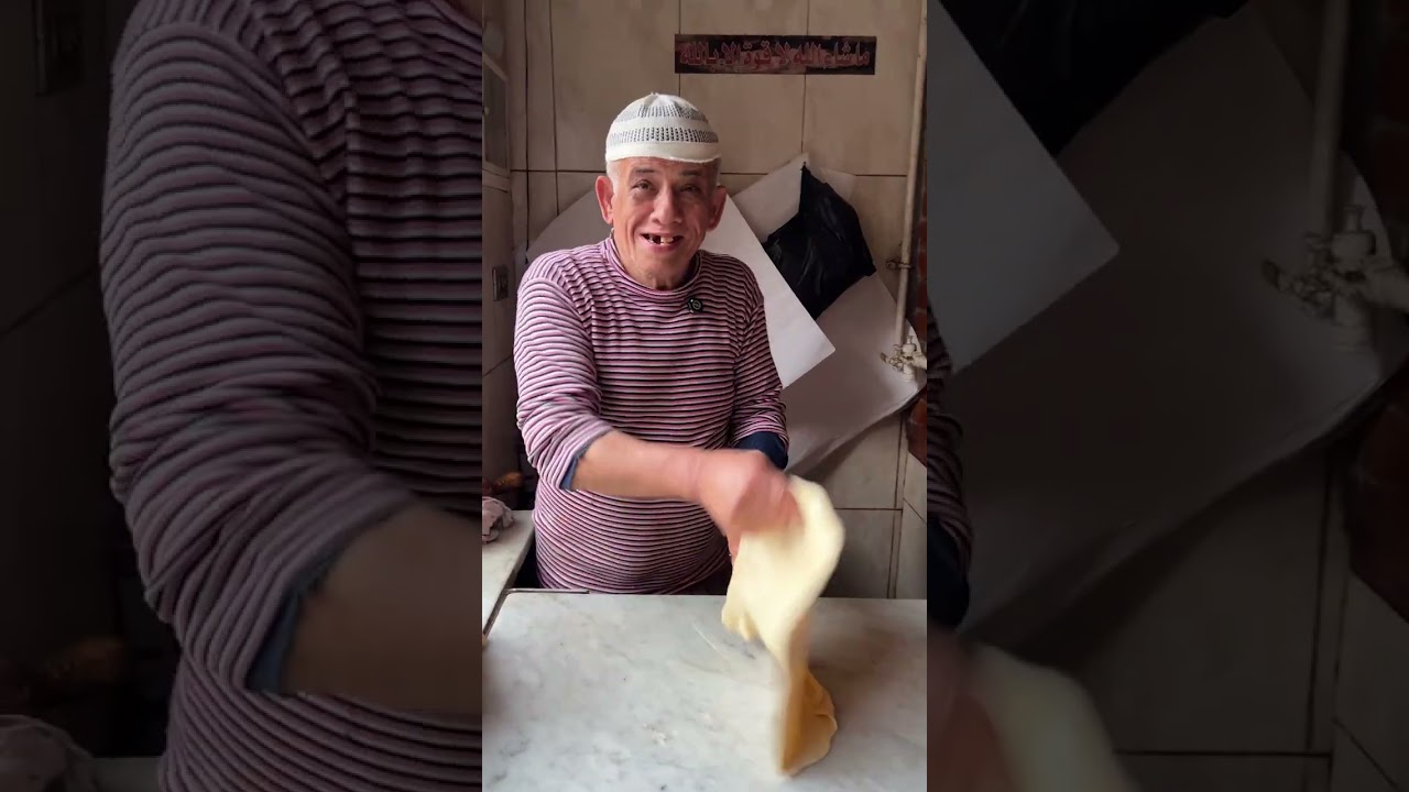 فطيرة اسماعيل يس من ايد عم فوزي