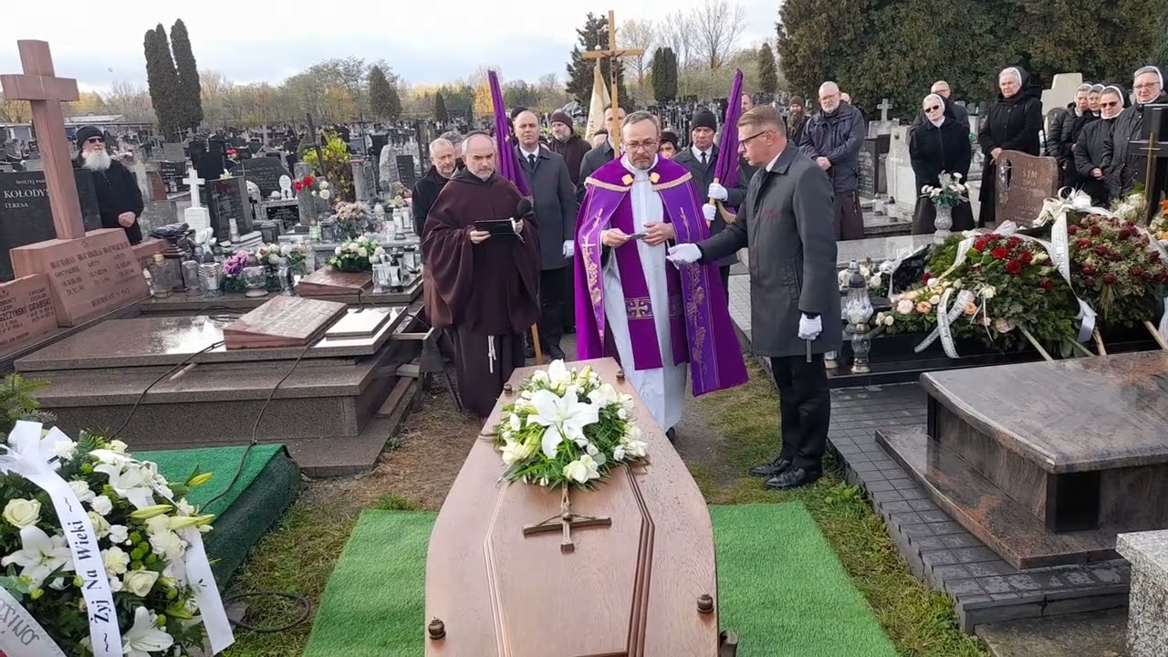 Pogrzeb śp. br. Zakonnego Zygmunta Komińczyka, uroczystości na cmentarzu parafialnym w Lubartowie 