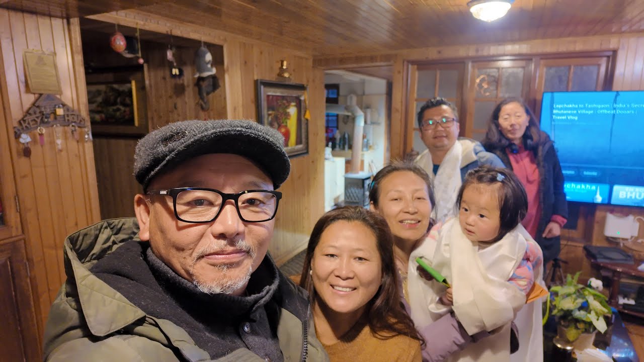So glad to meet my sister with the new family member with us,so cute 🥰 #familygettogether#darjeeling