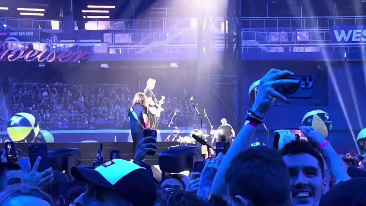 Metallica - Seek & Destroy - Live @ Toronto - 24/4/2025