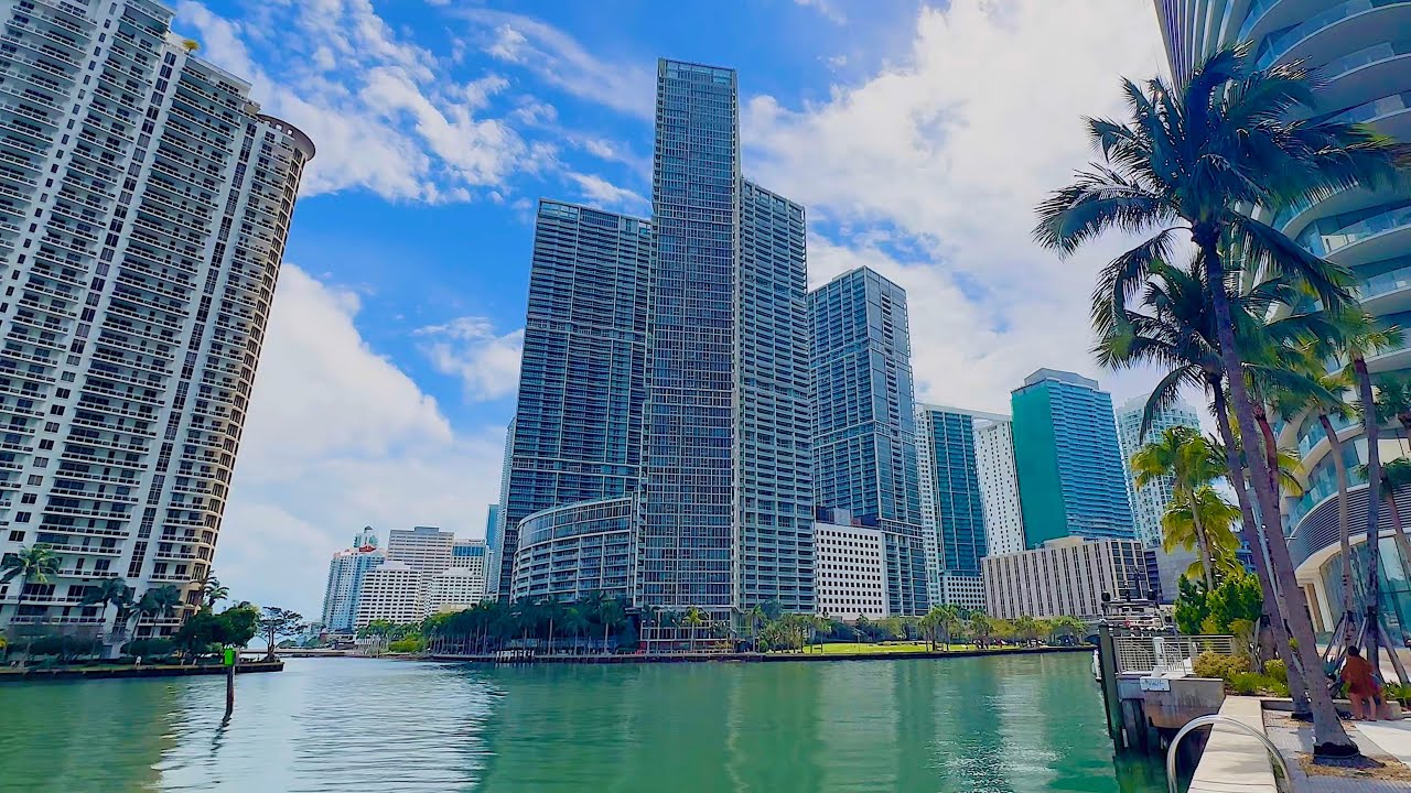 Miami, Florida 2025 Walking Tour in 4K - Brickell, Brickell Key & Downtown 