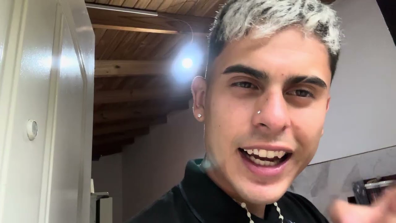 El diablo te está MIRANDO