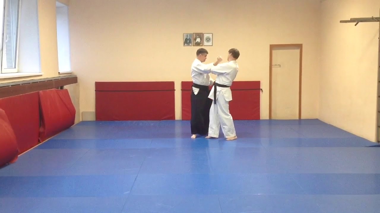 Mune Mochi Ikkajo Osae 1. Yoshinkan Aikido