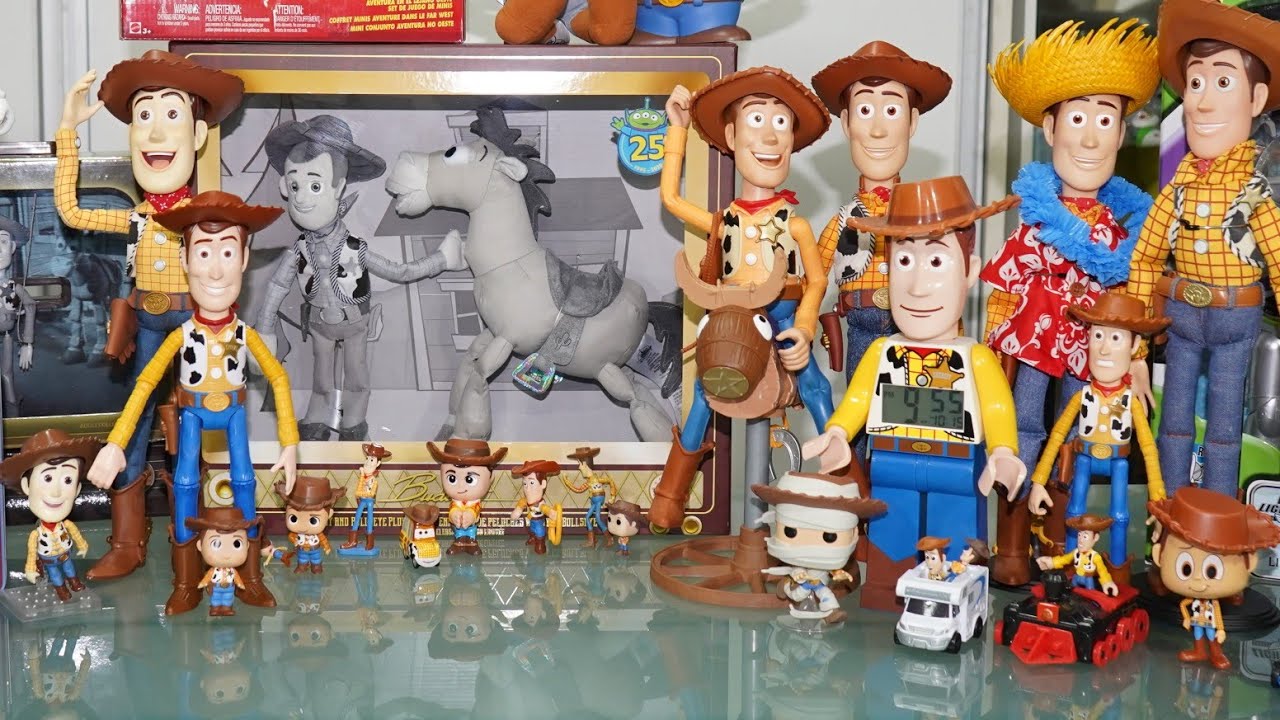 MOSTRANDO MINHA COLEÇÃO COM MAIS DE 40 WOODY 🤠 DIFERENTES - TOY STORY