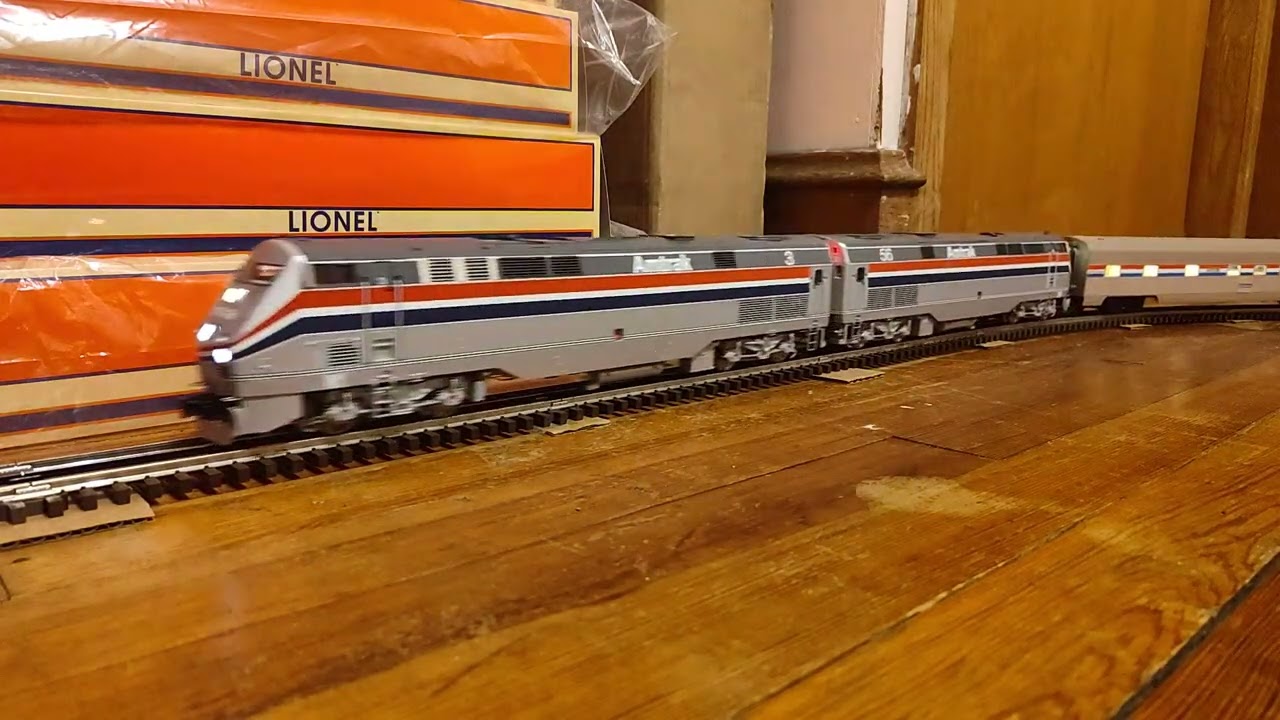 3rd Rail, Golden Gate Depot, Lionel, Amtrak passenger train 
