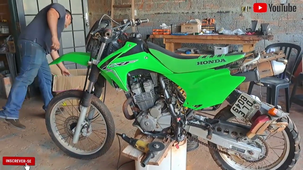TRANSFORMANDO moto DE rua EM moto DE trilha do LIXO ao LUXO @helenitaalvescassao8242