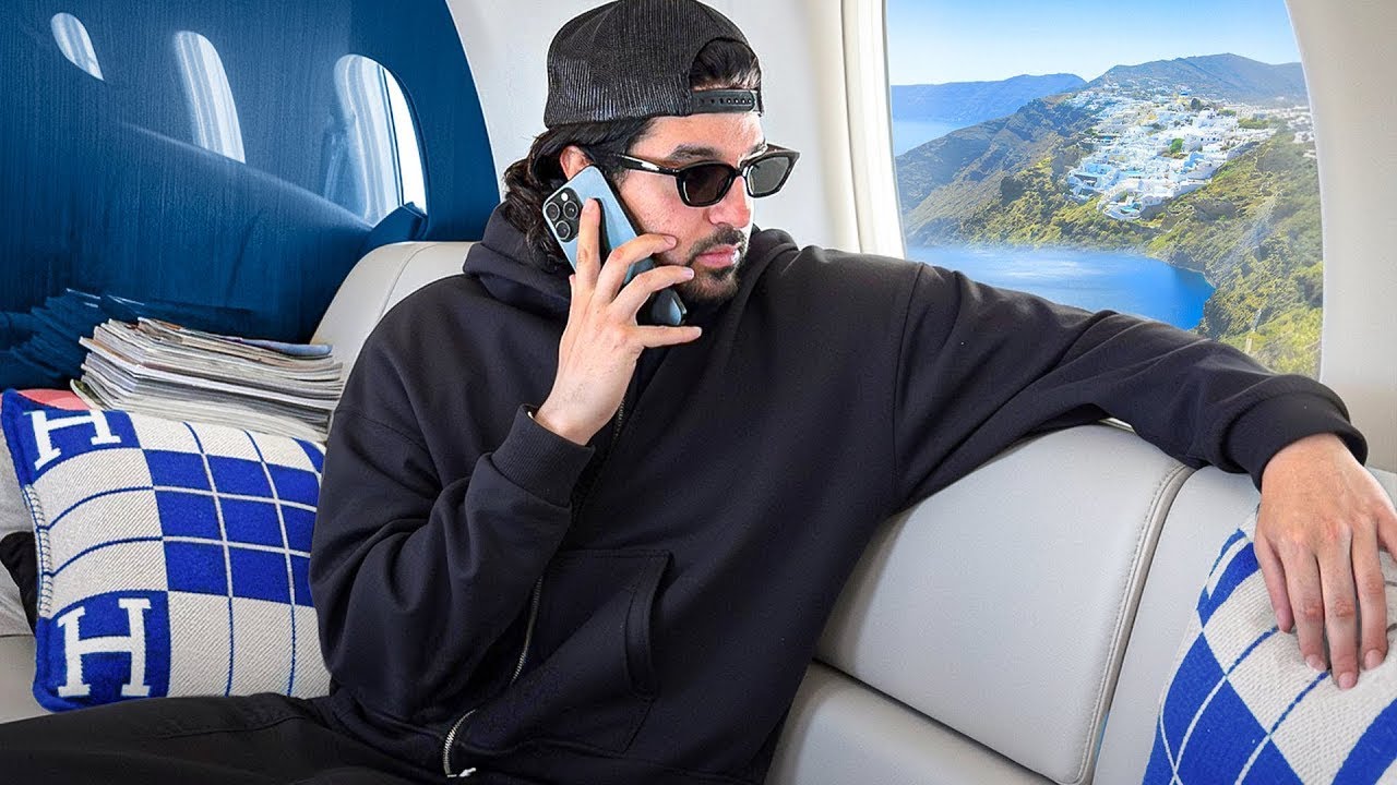 How A Multi-Millionaire Travels To Greece